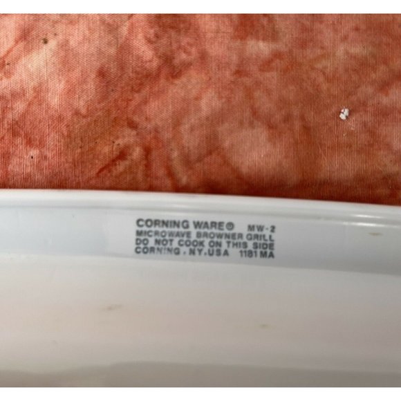 Corning Ware MW-2 Microwave‎ Browning Tray 12 1/4”x 11 1/2” x 1 1/4” - Picture 3 of 4